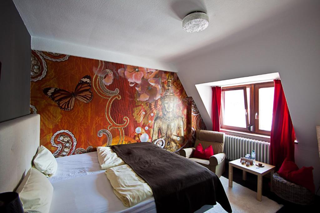 Hotel Barbarossa Garni Würzburg Værelse billede
